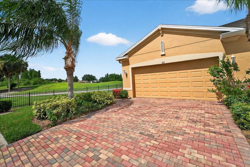 Photo of 821 Chipper Drive, Sun City Center, FL 33573 (MLS # TB8409578)