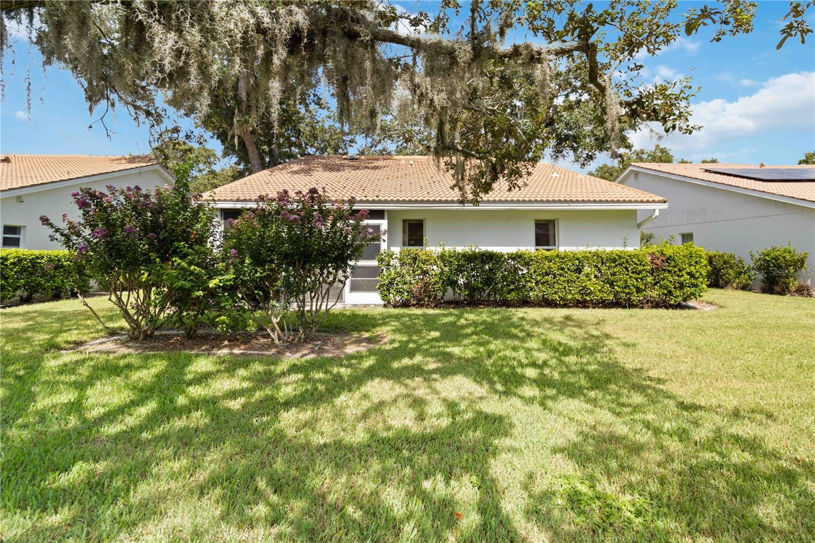 5807 GARDEN LAKES FERN