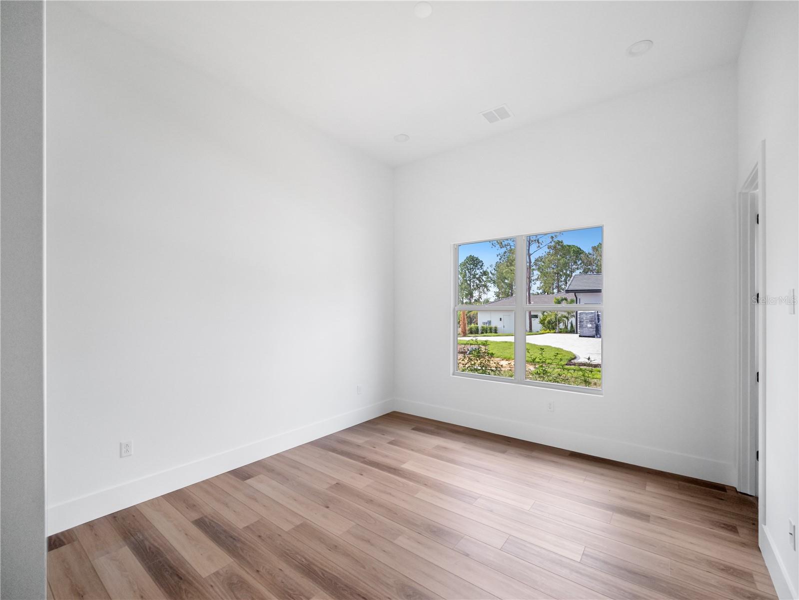 BELLA COLLINA SUB - Residential