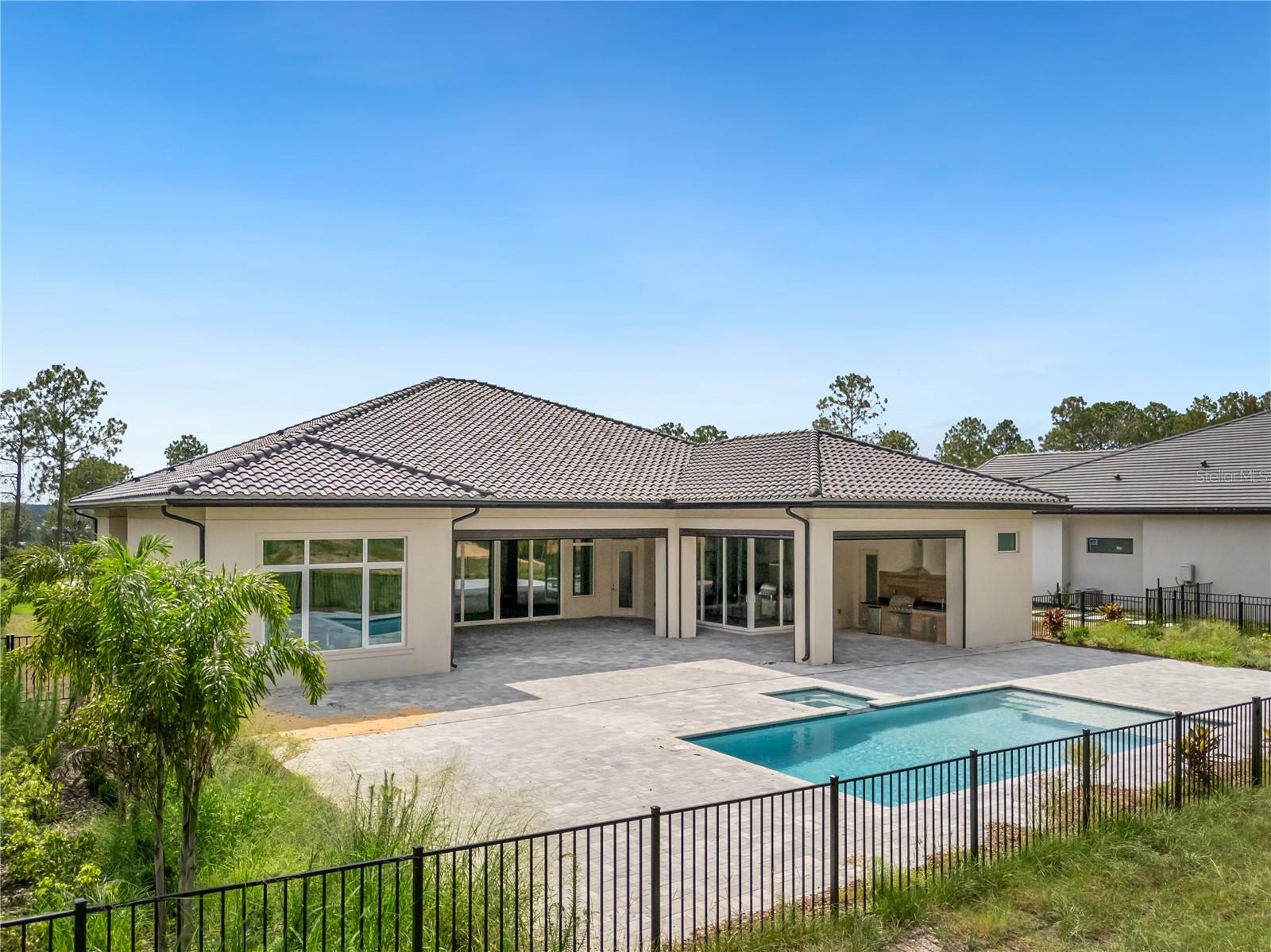 BELLA COLLINA SUB - Residential