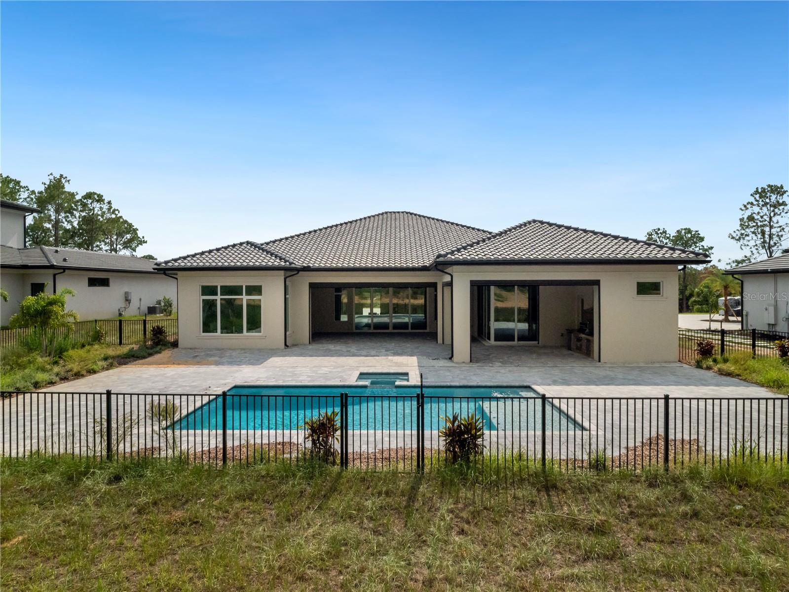 BELLA COLLINA SUB - Residential