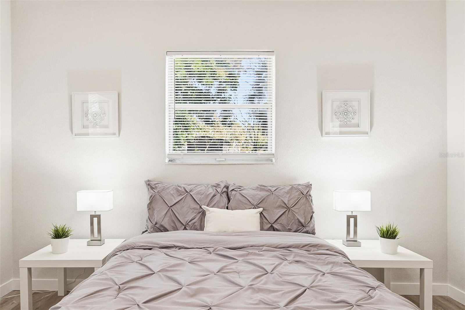 DE SOTO LAKES - Residential