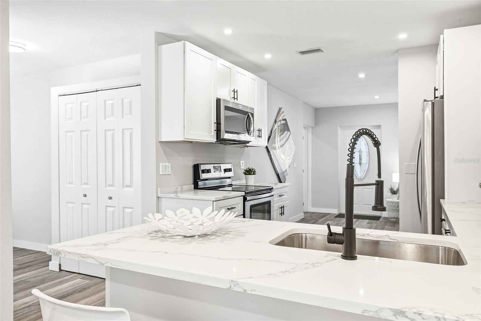 DE SOTO LAKES - Residential