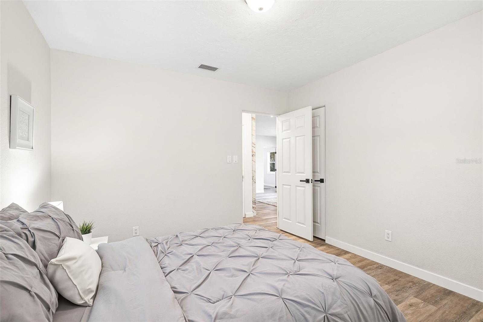 DE SOTO LAKES - Residential