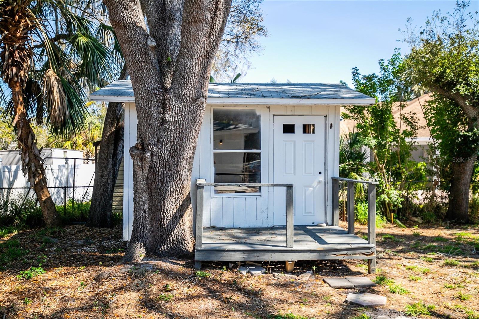 DE SOTO LAKES - Residential