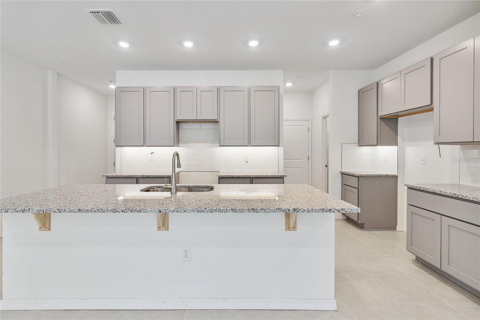 5236 LUISA COURT