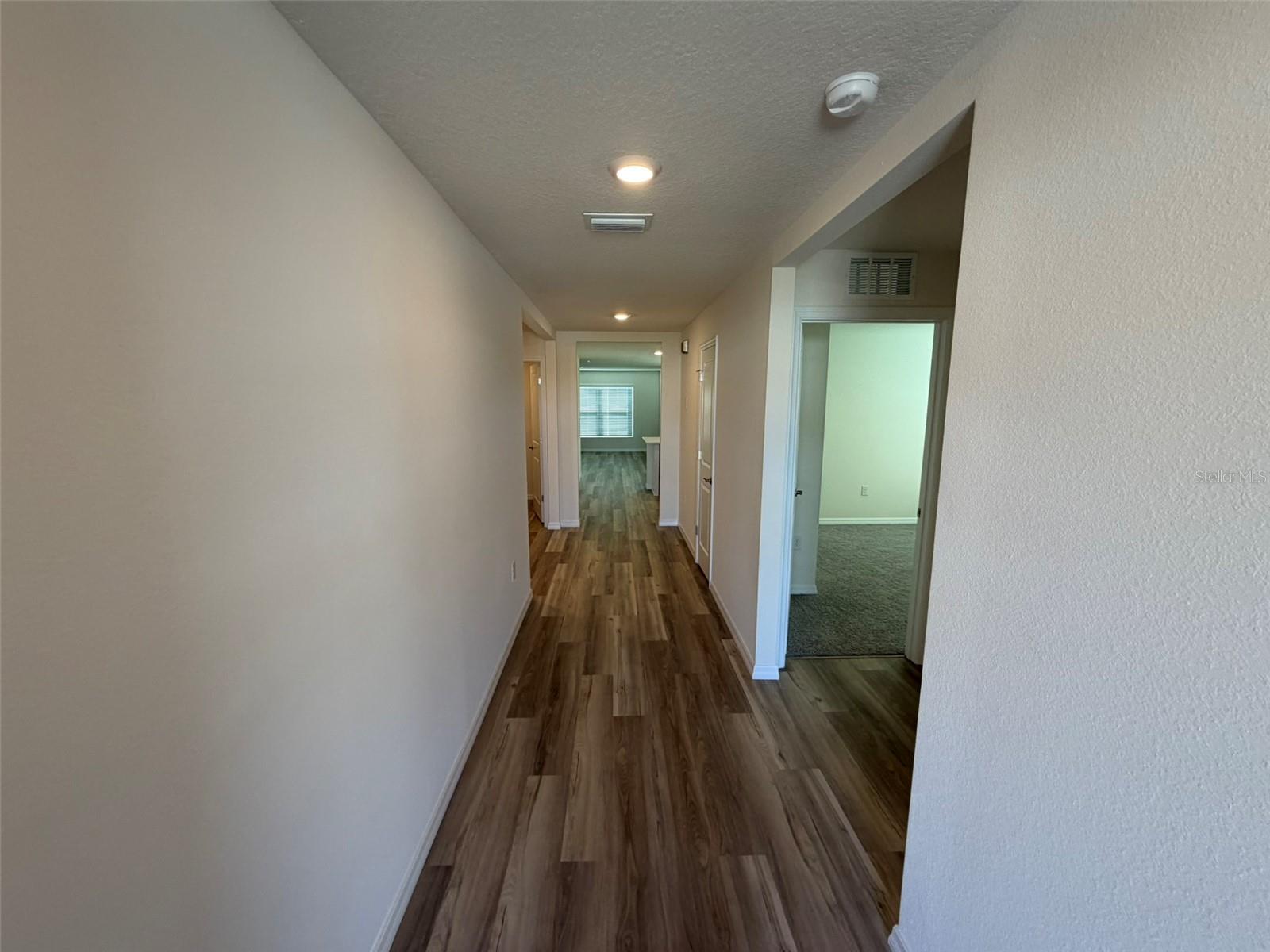 OCALA CROSSINGS SOUTH - Residential Lease