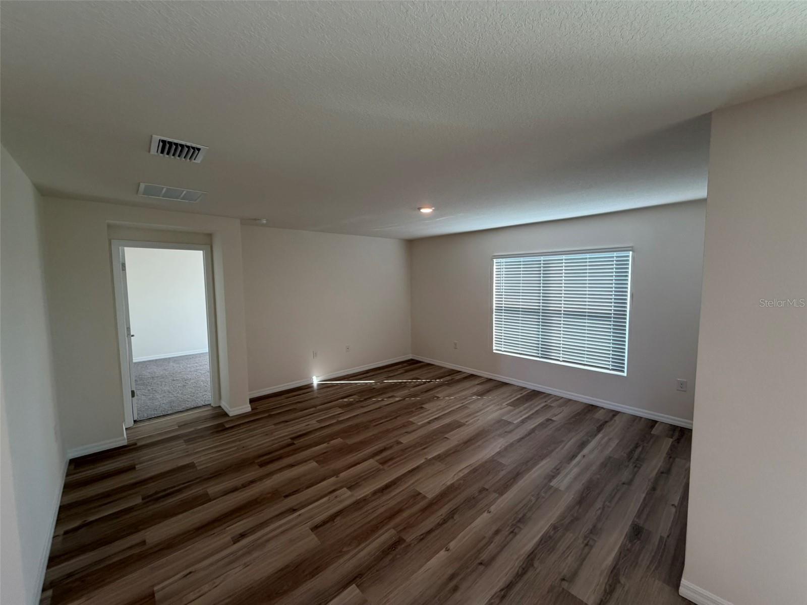 OCALA CROSSINGS SOUTH - Residential Lease