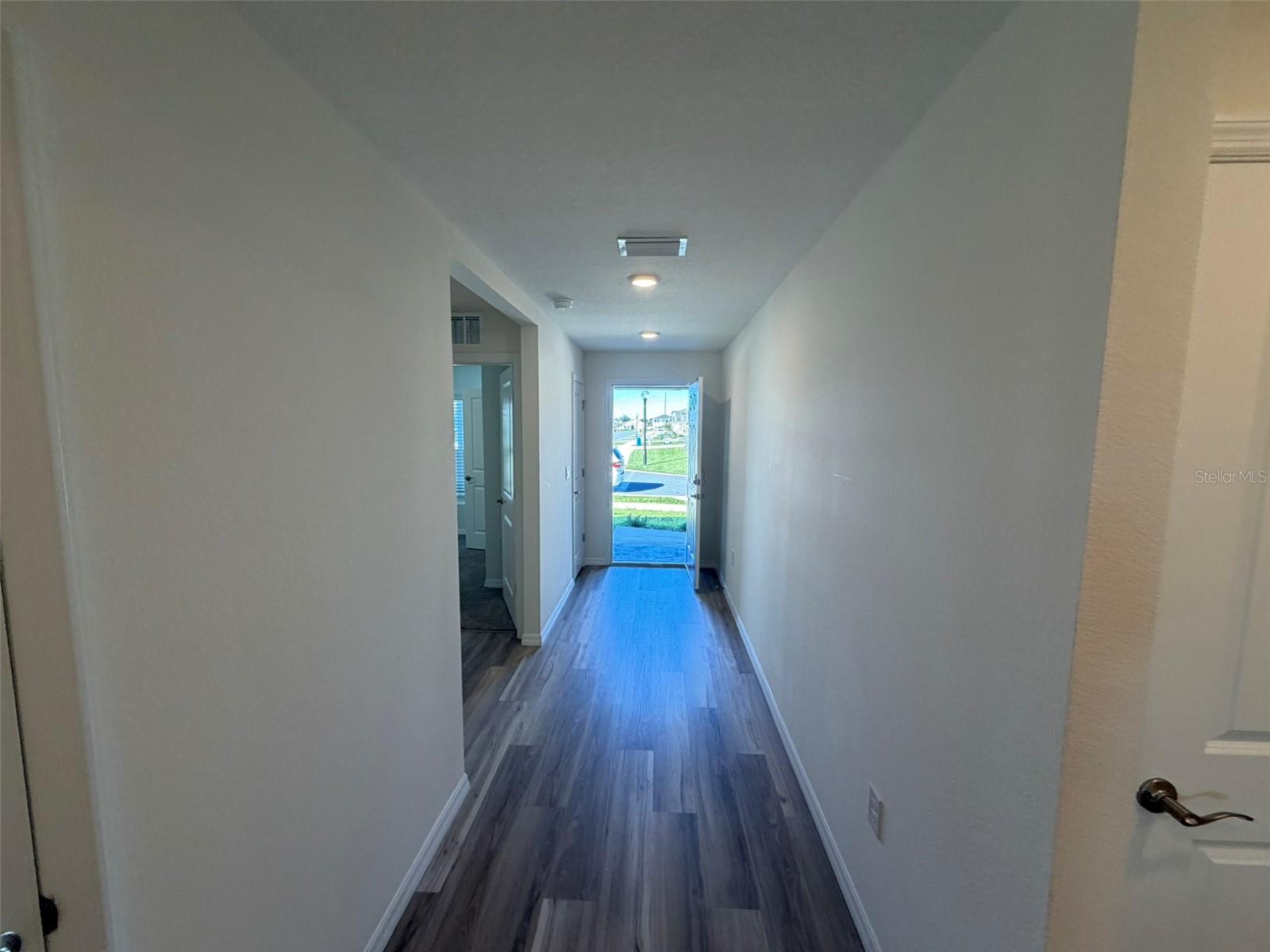 OCALA CROSSINGS SOUTH - Residential Lease