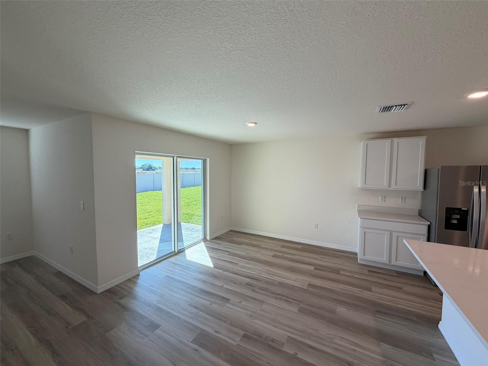 OCALA CROSSINGS SOUTH - Residential Lease