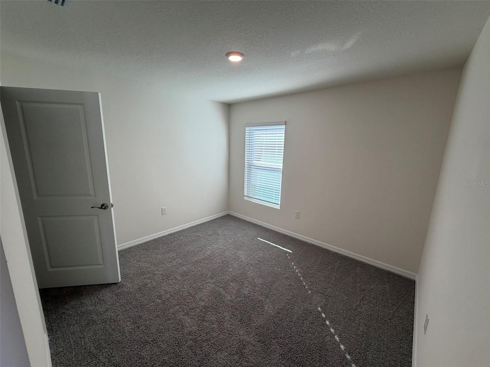 OCALA CROSSINGS SOUTH - Residential Lease