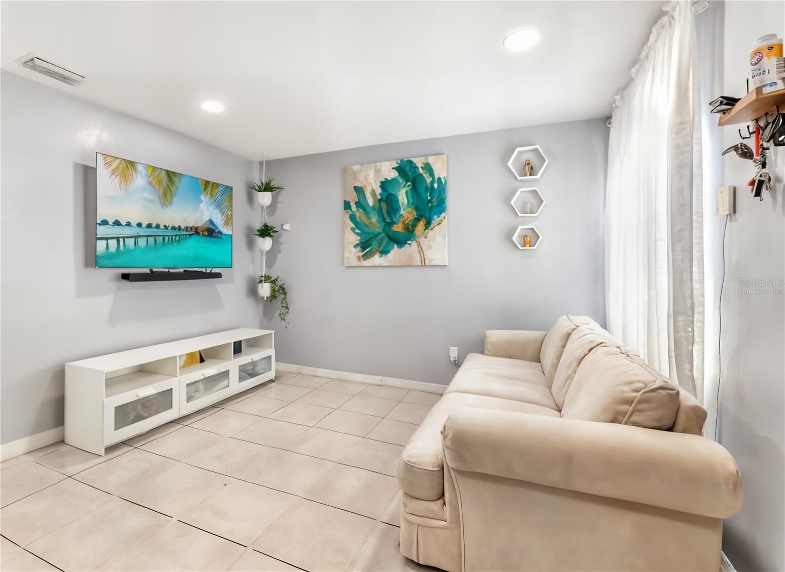 4210 E SANDALWOOD CIRCLE S