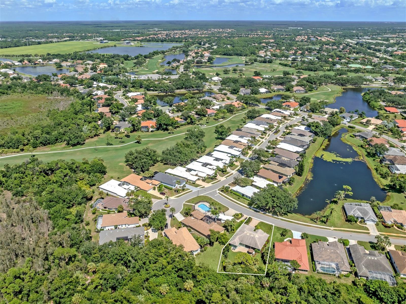 143 WAYFOREST DRIVE, VENICE, FL, 34292 2 143 WAYFOREST DRIVE