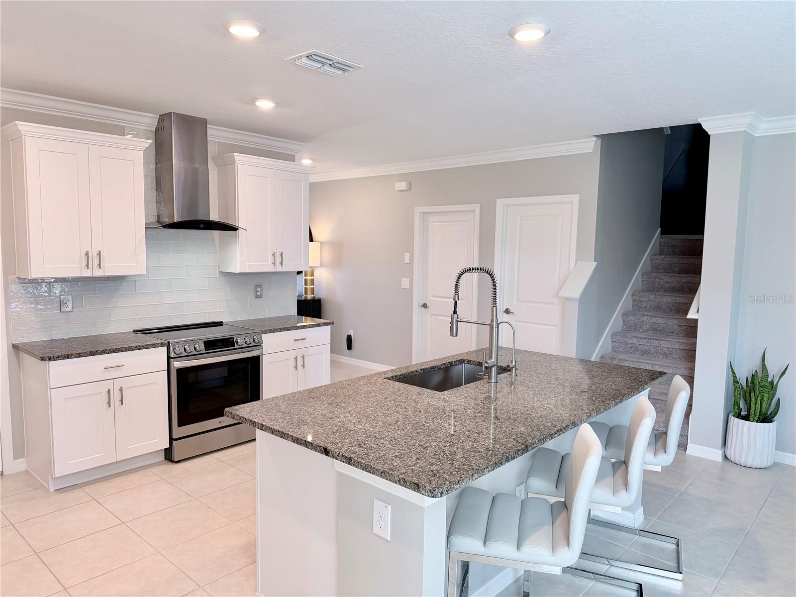 MIRADA PRCL 5 - Residential Lease