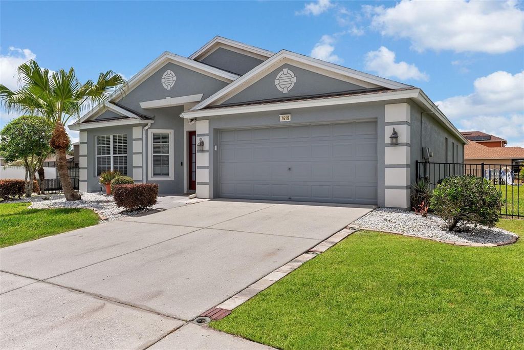 Photo of 7619 Crescent Palm Drive, Wesley Chapel, FL 33545 (MLS # TB8501900)