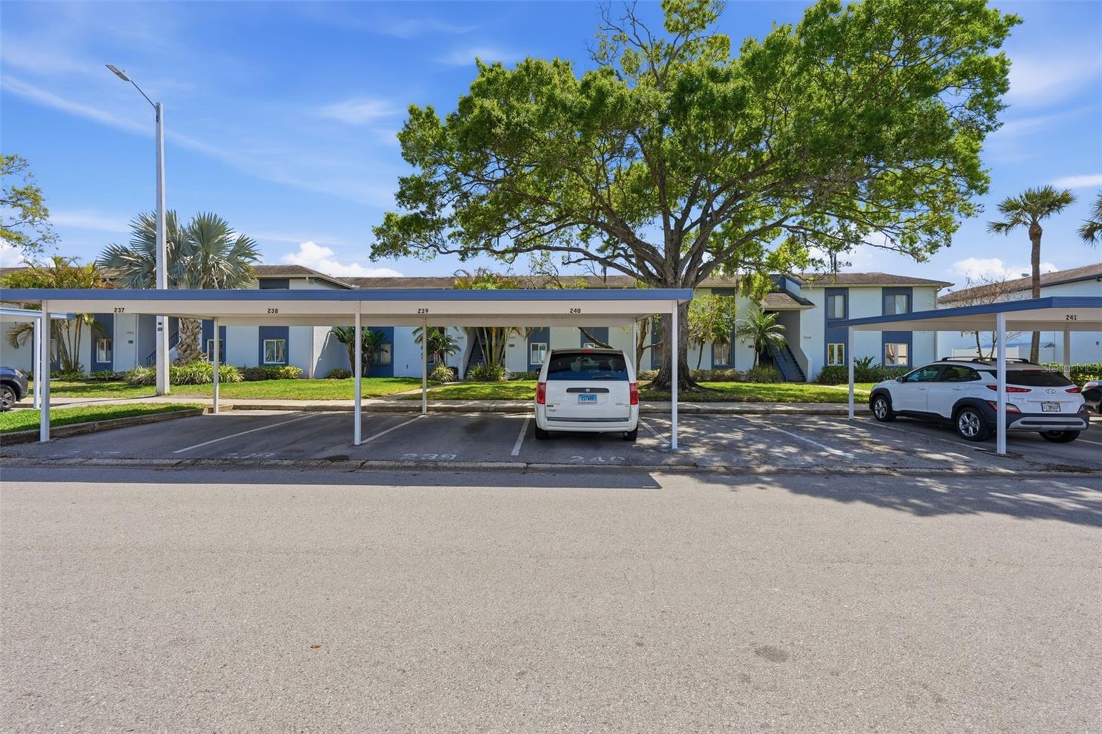 EAST LAKE WOODLANDS CYPRESS ESTATES - Residential