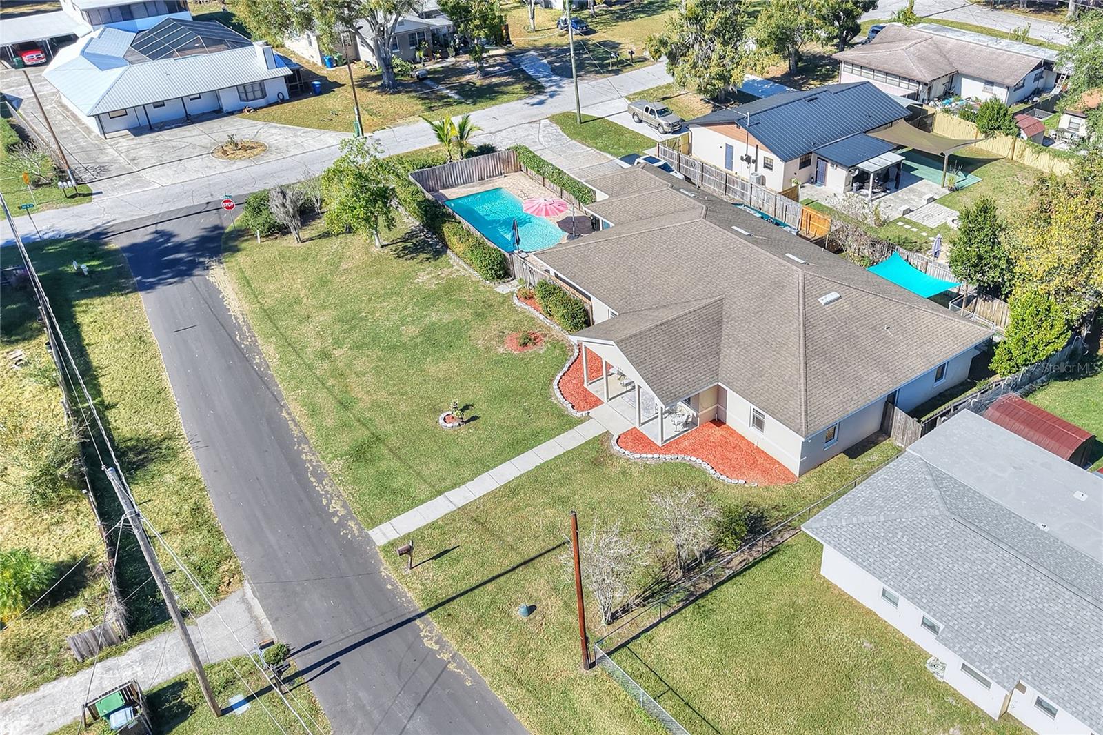 LAKE HOWARD COVE PINES N SEC REP - Residential