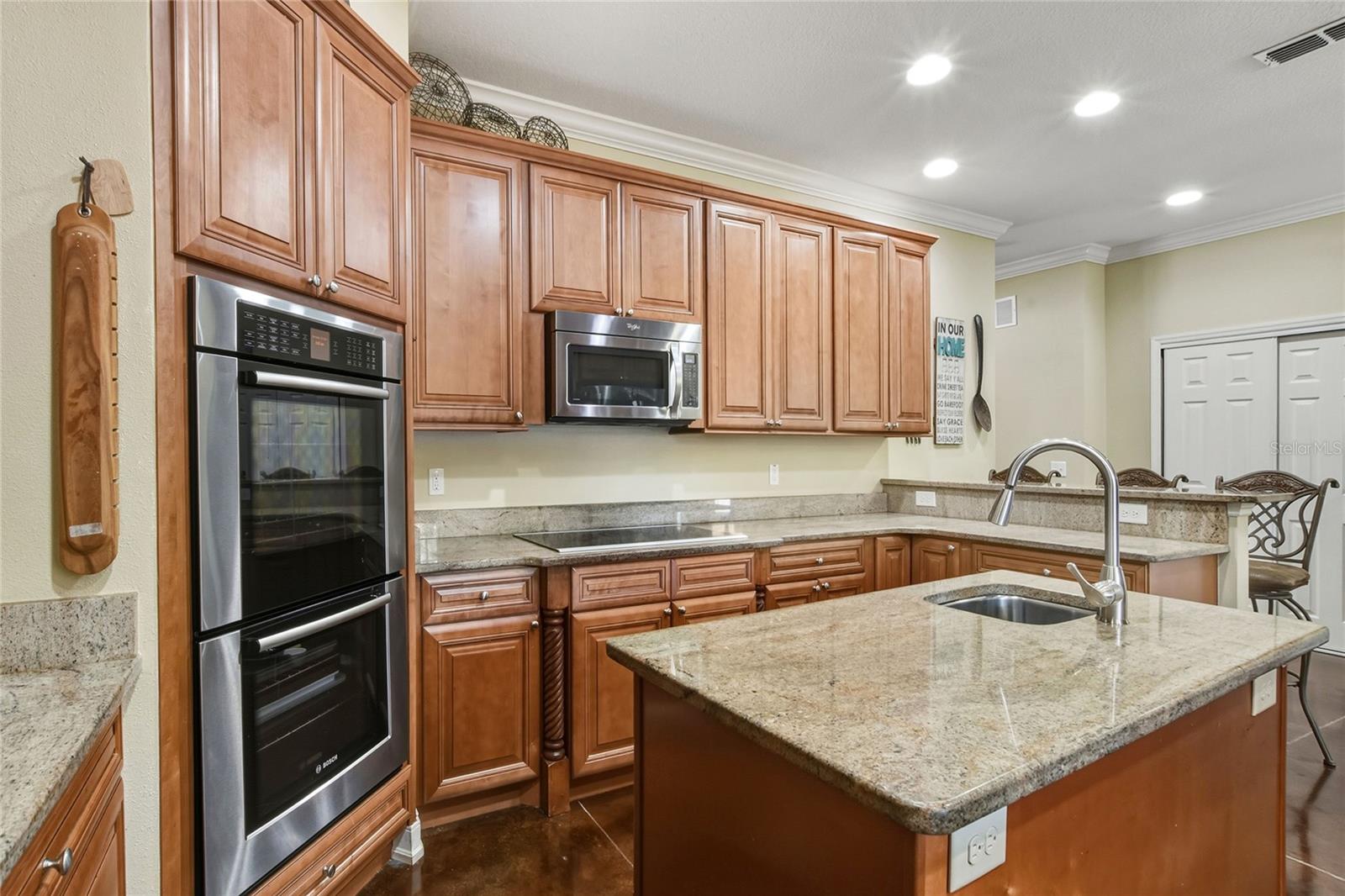 LAKE HOWARD COVE PINES N SEC REP - Residential