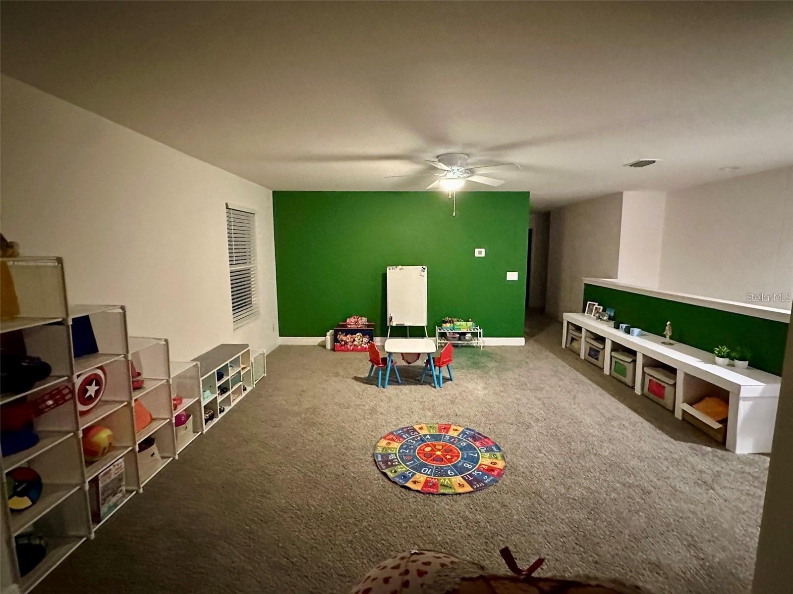 HANOVER LAKES PH 4 - Residential