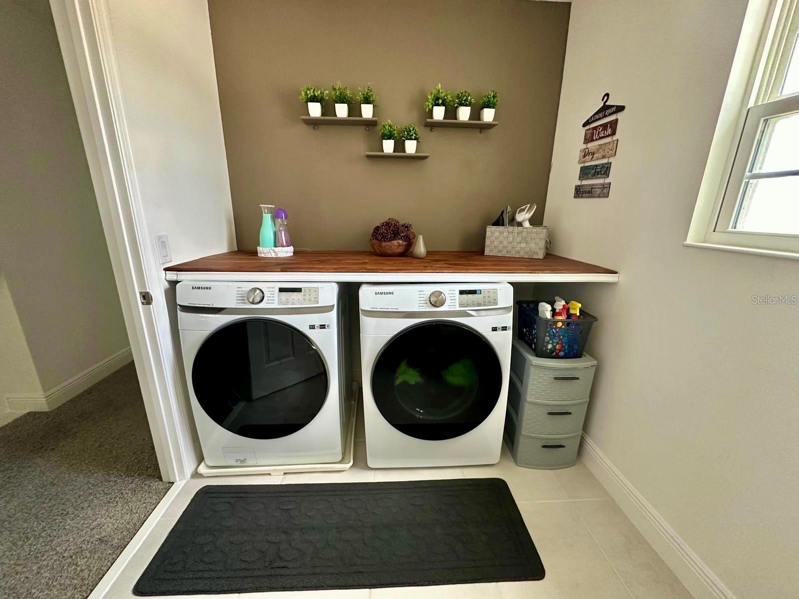 HANOVER LAKES PH 4 - Residential