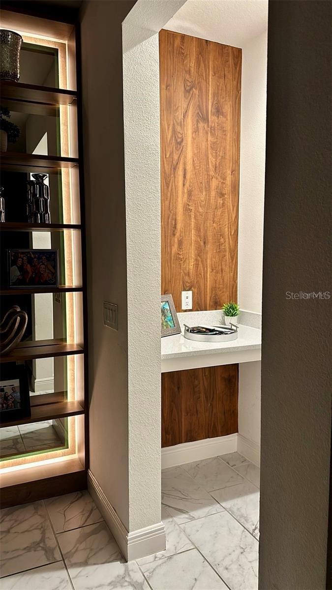 HANOVER LAKES PH 4 - Residential