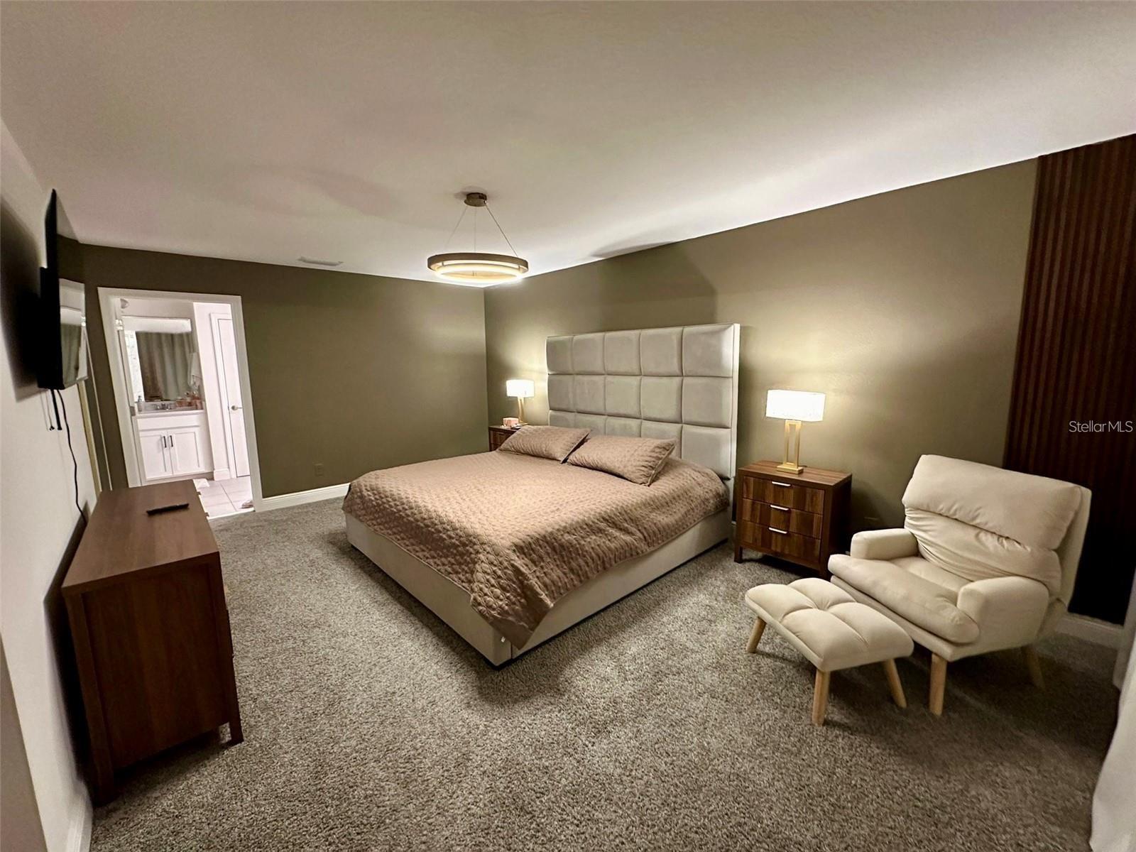 HANOVER LAKES PH 4 - Residential