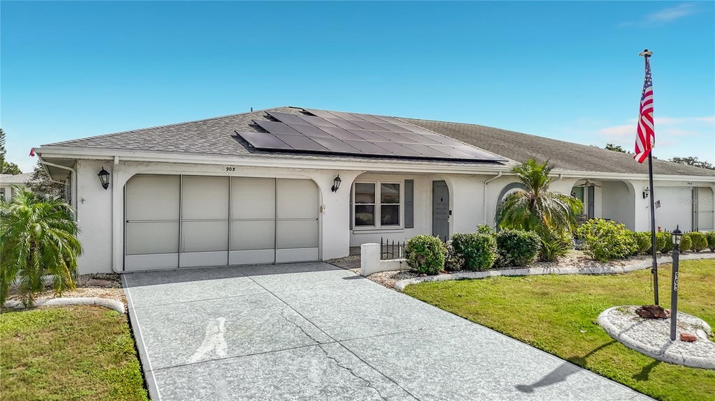 Photo of 905 Bluewater Drive, Sun City Center, FL 33573 (MLS # TB8557748)