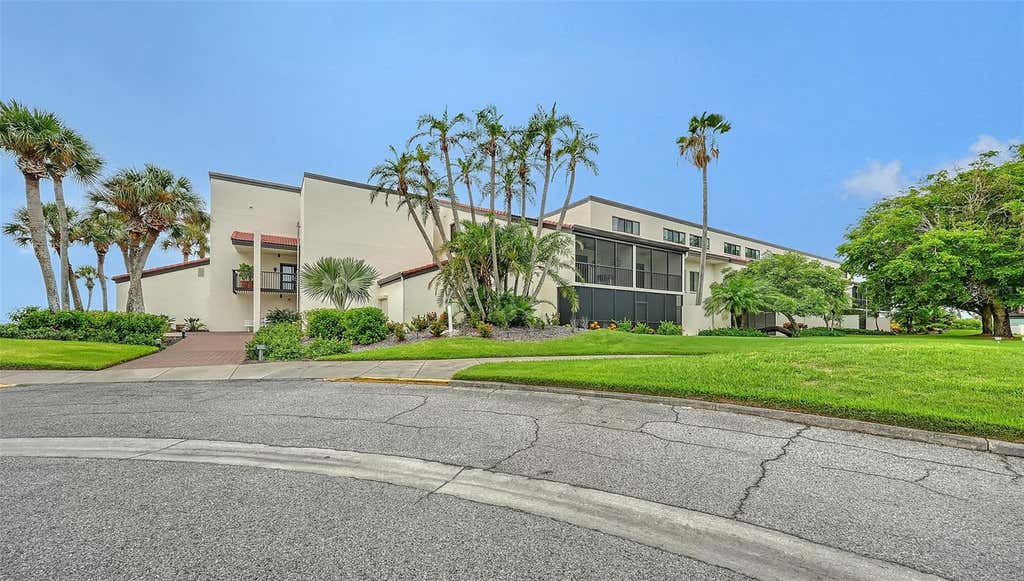 Photo of 2089 Gulf Of Mexico Drive #G1-104, Longboat Key, FL 34228 (MLS # A4701369)