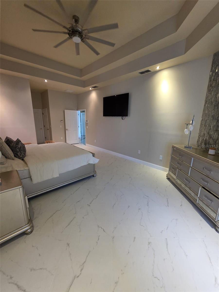 KEATONS CREST - Residential