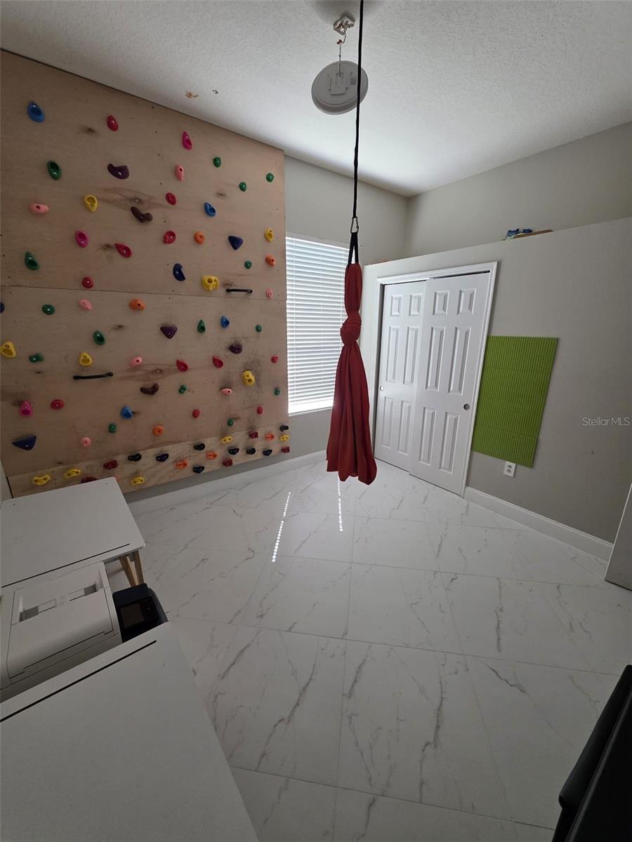 KEATONS CREST - Residential