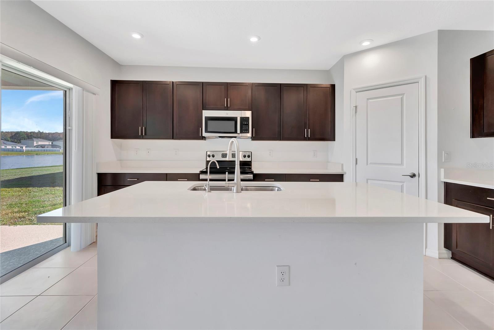 STEPPING STONE POD A PH 1 - Residential