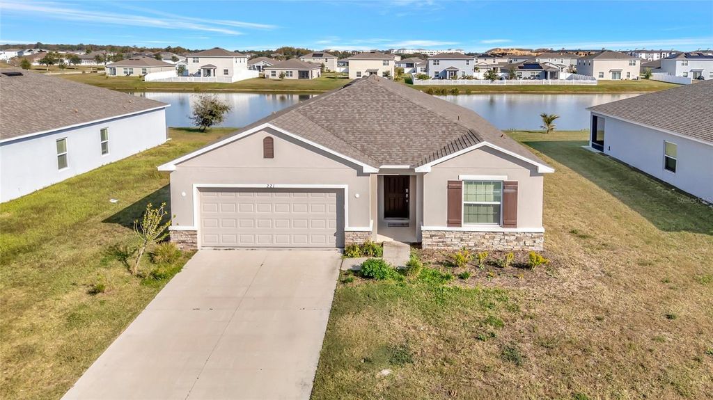 Photo of 221 Aquamarine Lane, Kissimmee, FL 34758 (MLS # G5104736)