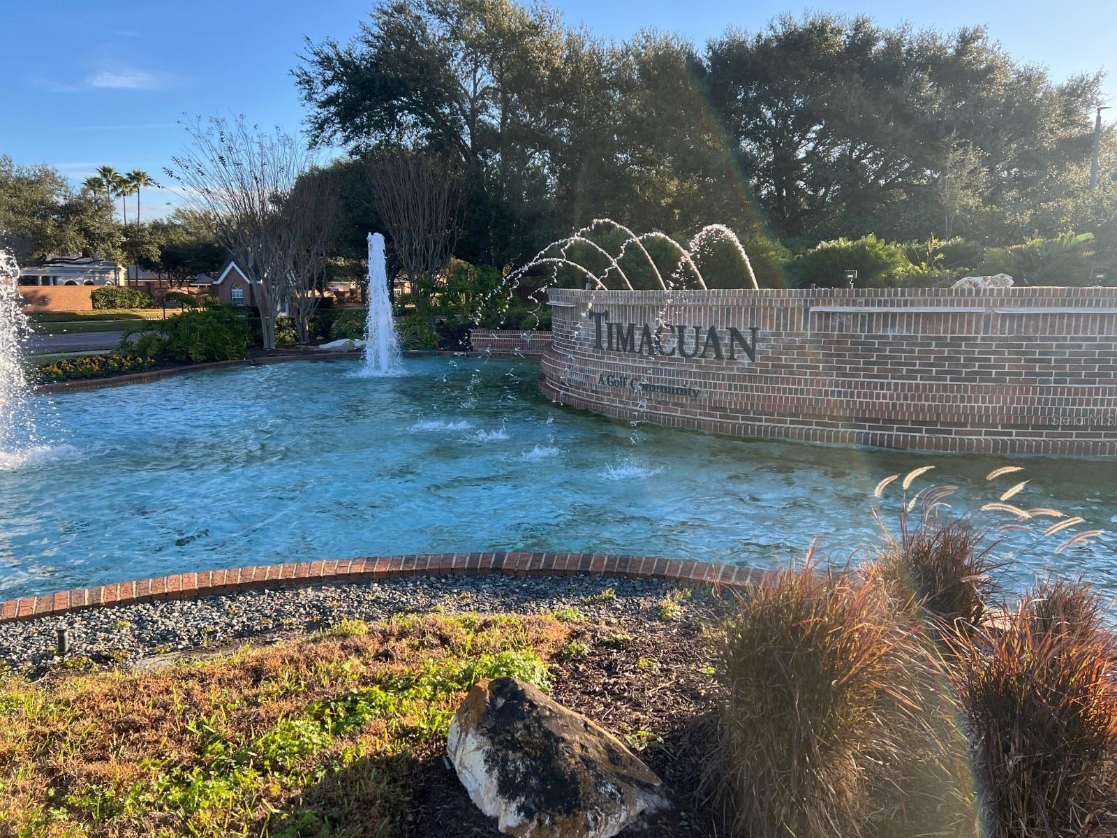 475 ARROWMOUNT PLACE