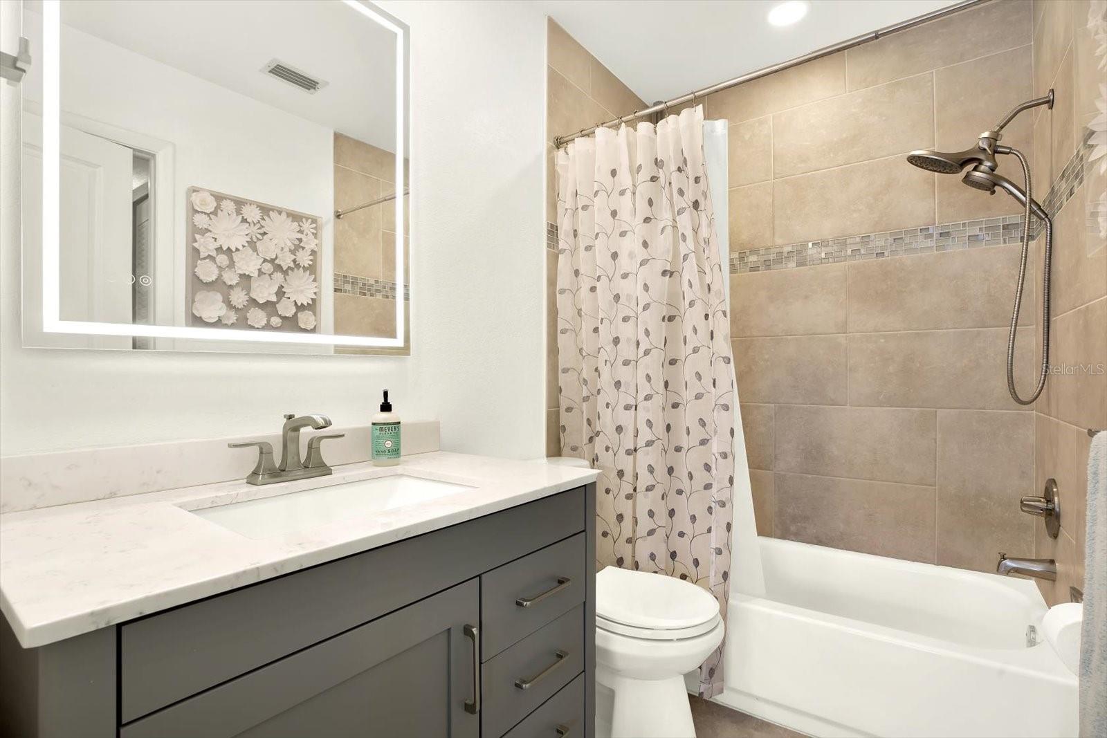 TOWNHOMES OF LAKE SEMINOLE - Residential