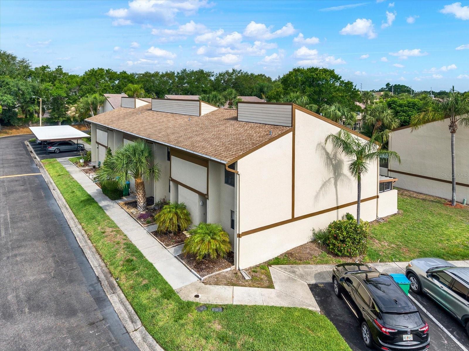 TOWNHOMES OF LAKE SEMINOLE - Residential