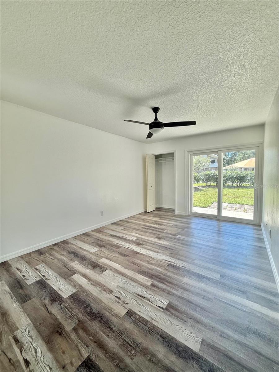 BUNKER HILL INC - Residential Lease