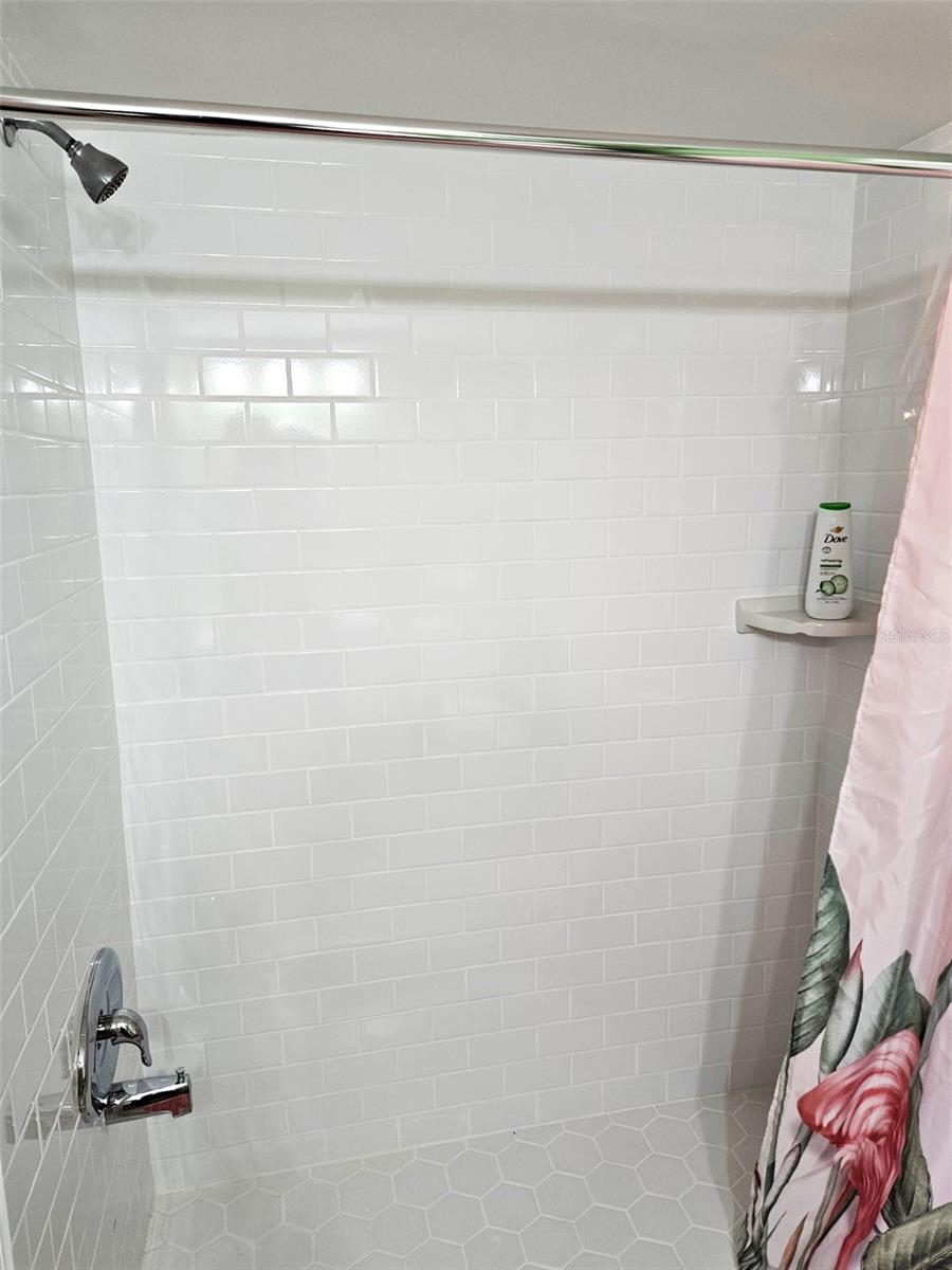 CHELSEA HOUSE/PORT CHARLOTTE - Residential