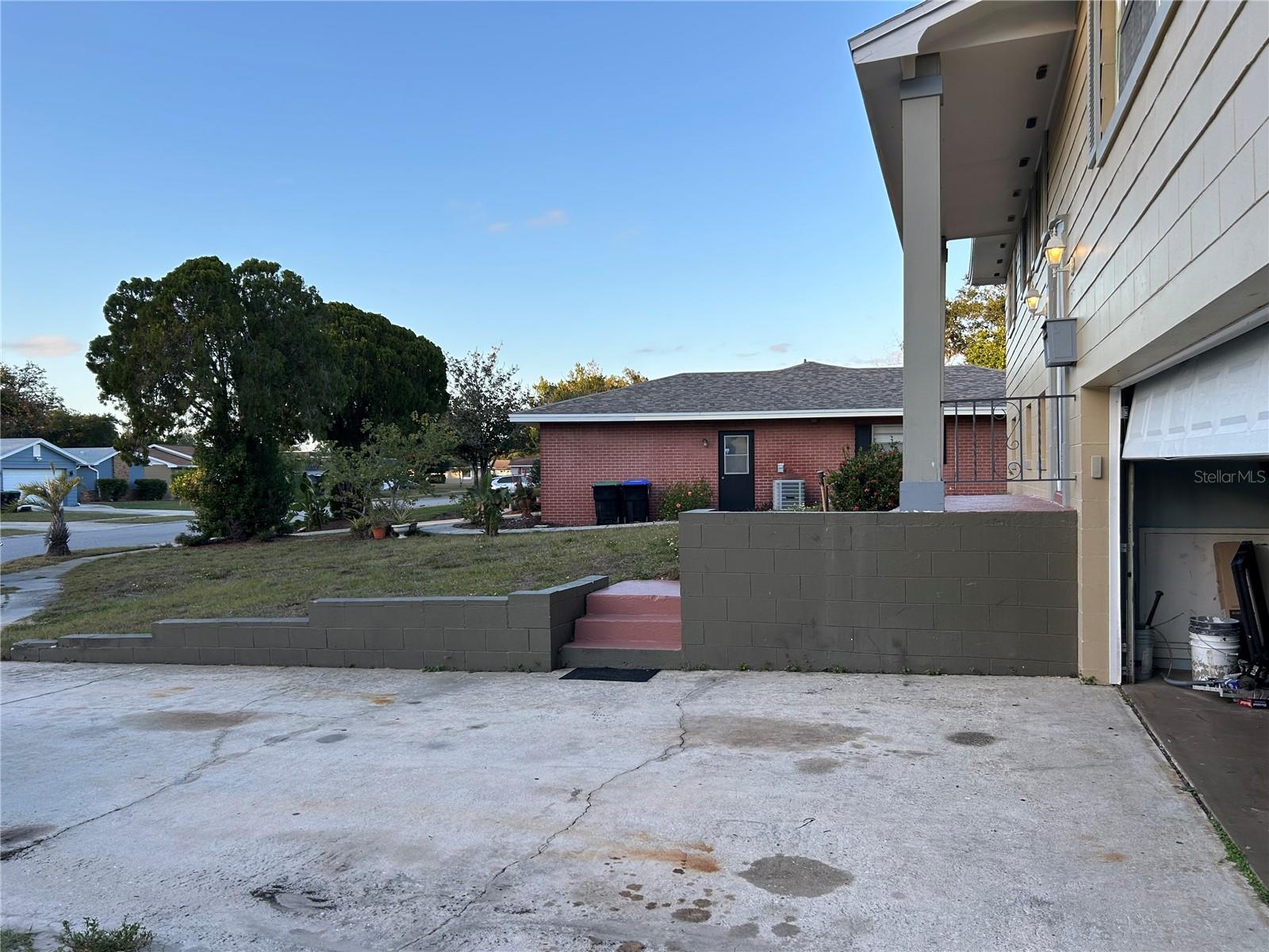 BEL AIRE WOODS THIRD ADD - Residential