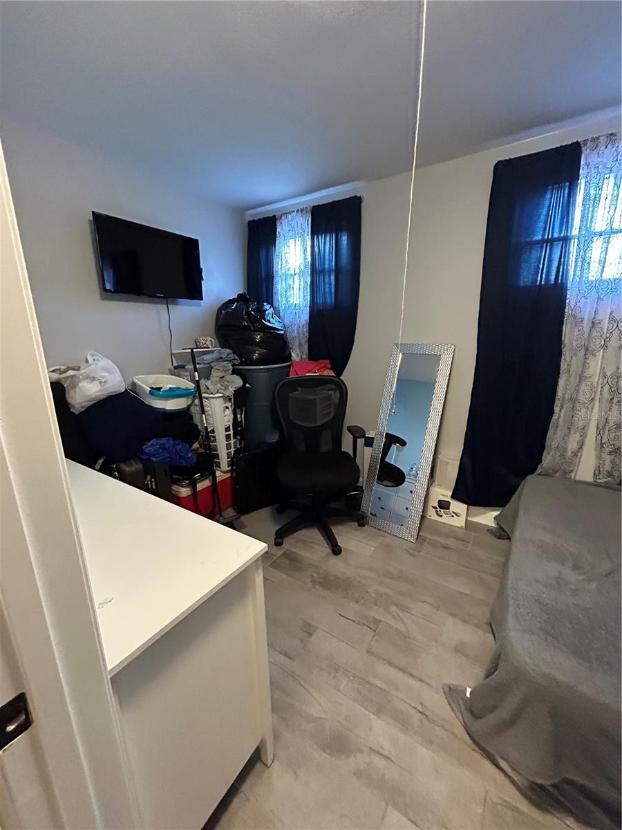 BEL AIRE WOODS THIRD ADD - Residential