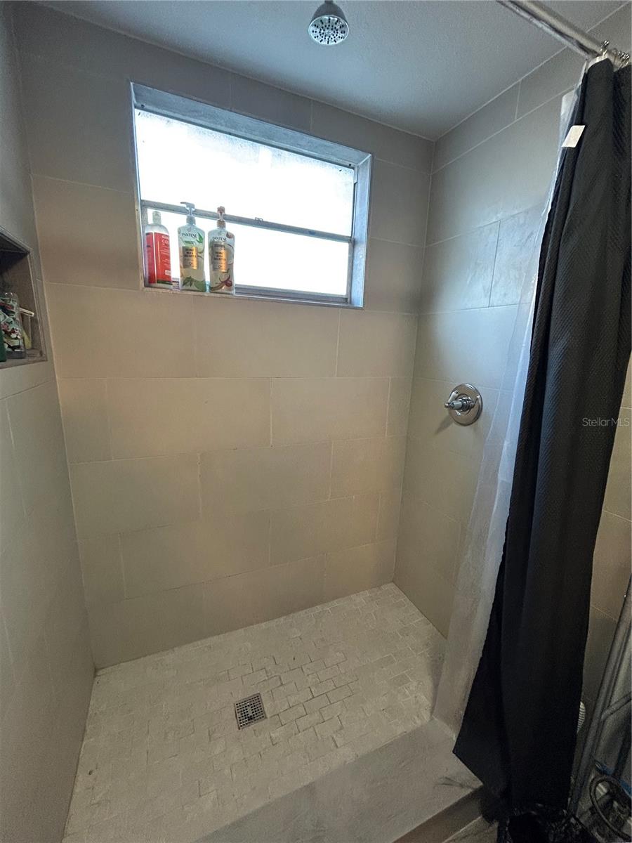 BEL AIRE WOODS THIRD ADD - Residential