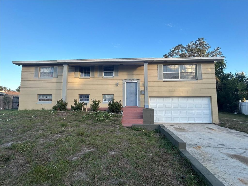 Photo of 1737 Peachwood Lane, Orlando, FL 32818 (MLS # S5140367)