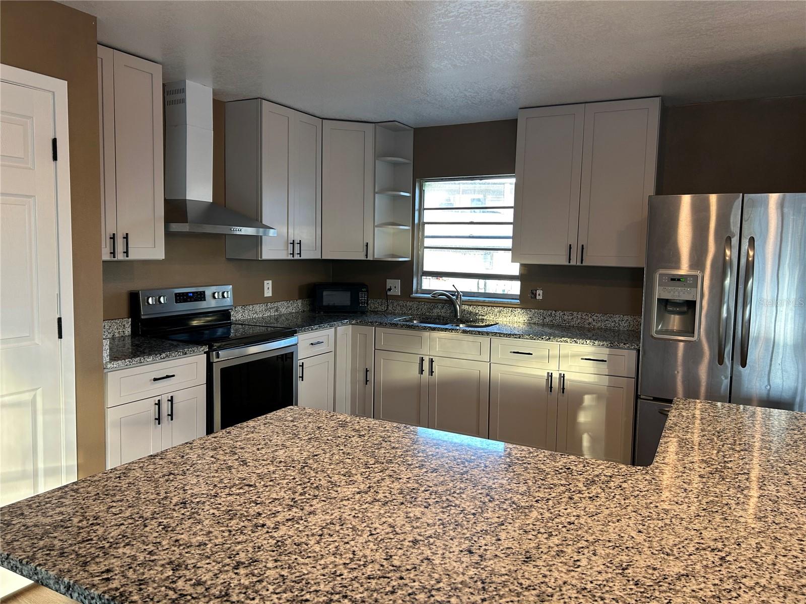 BEL AIRE WOODS THIRD ADD - Residential