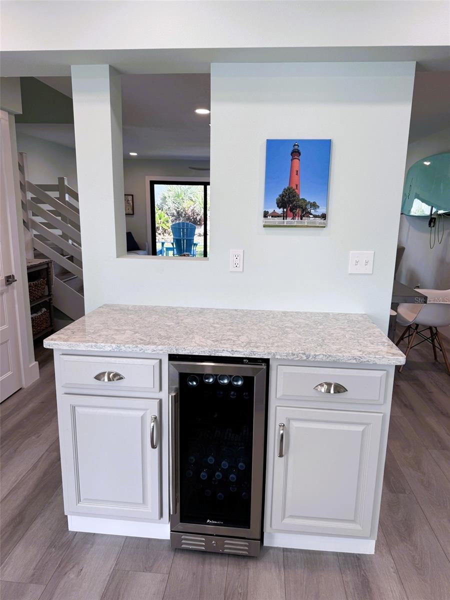 4783 S ATLANTIC AVENUE E2