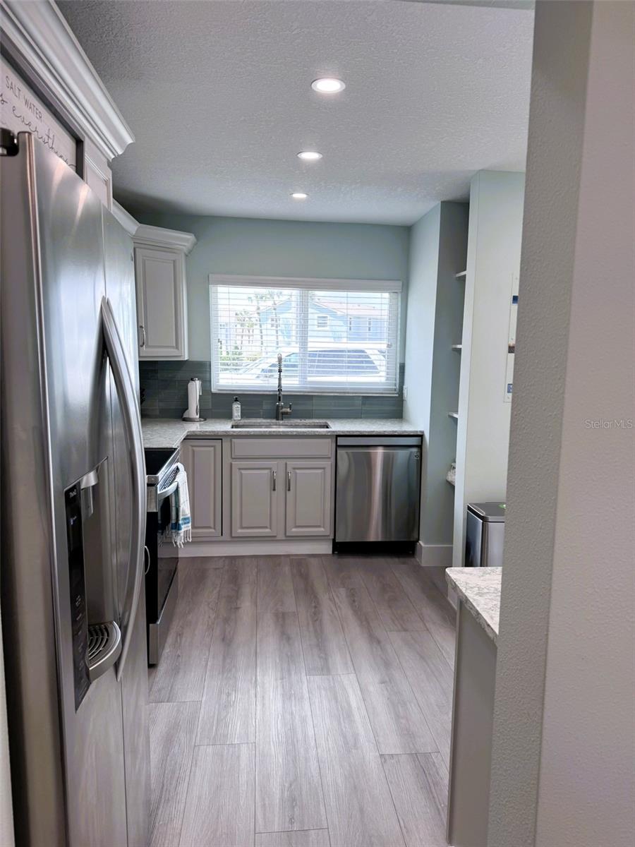 4783 S ATLANTIC AVENUE E2