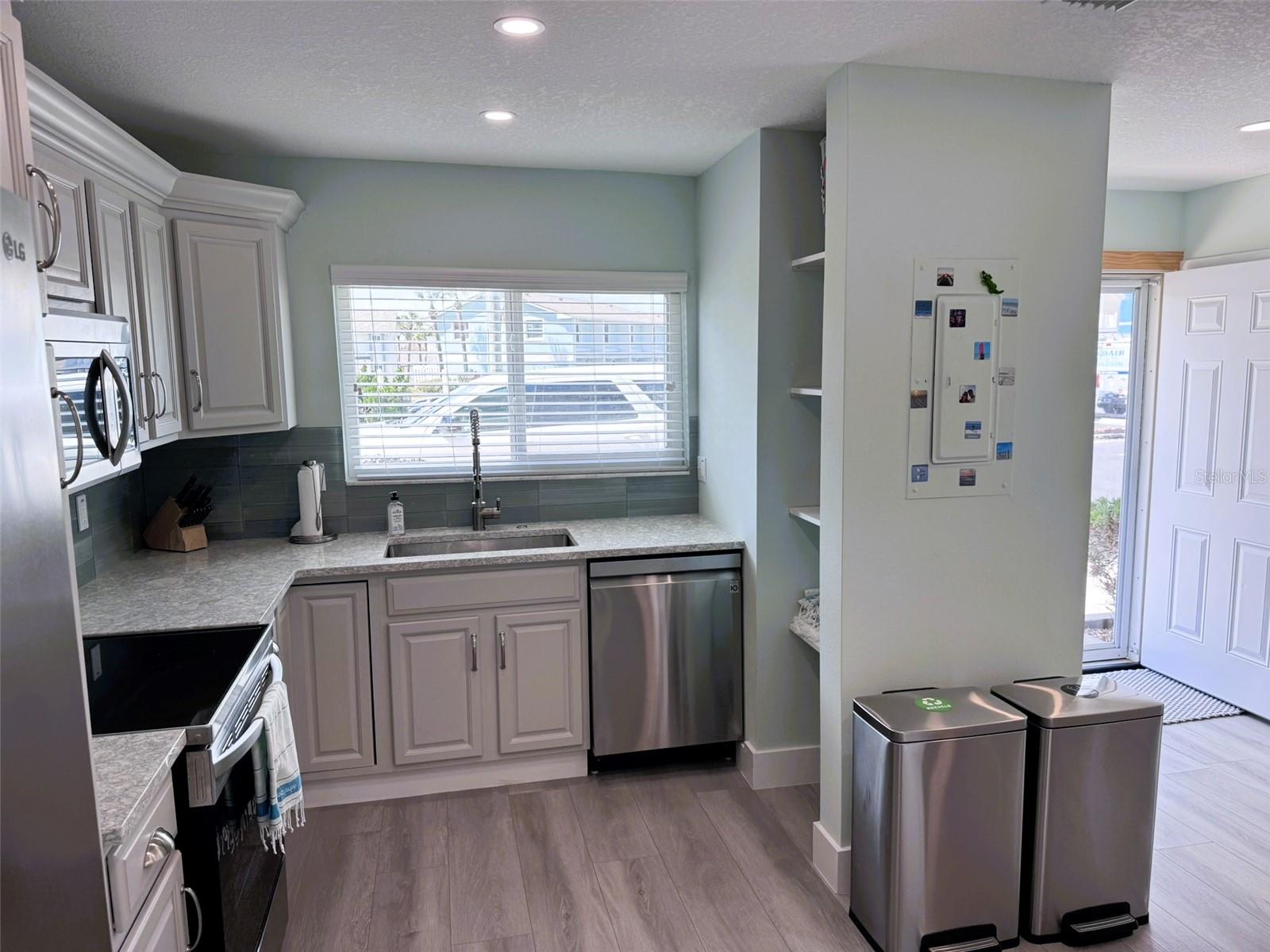 4783 S ATLANTIC AVENUE E2