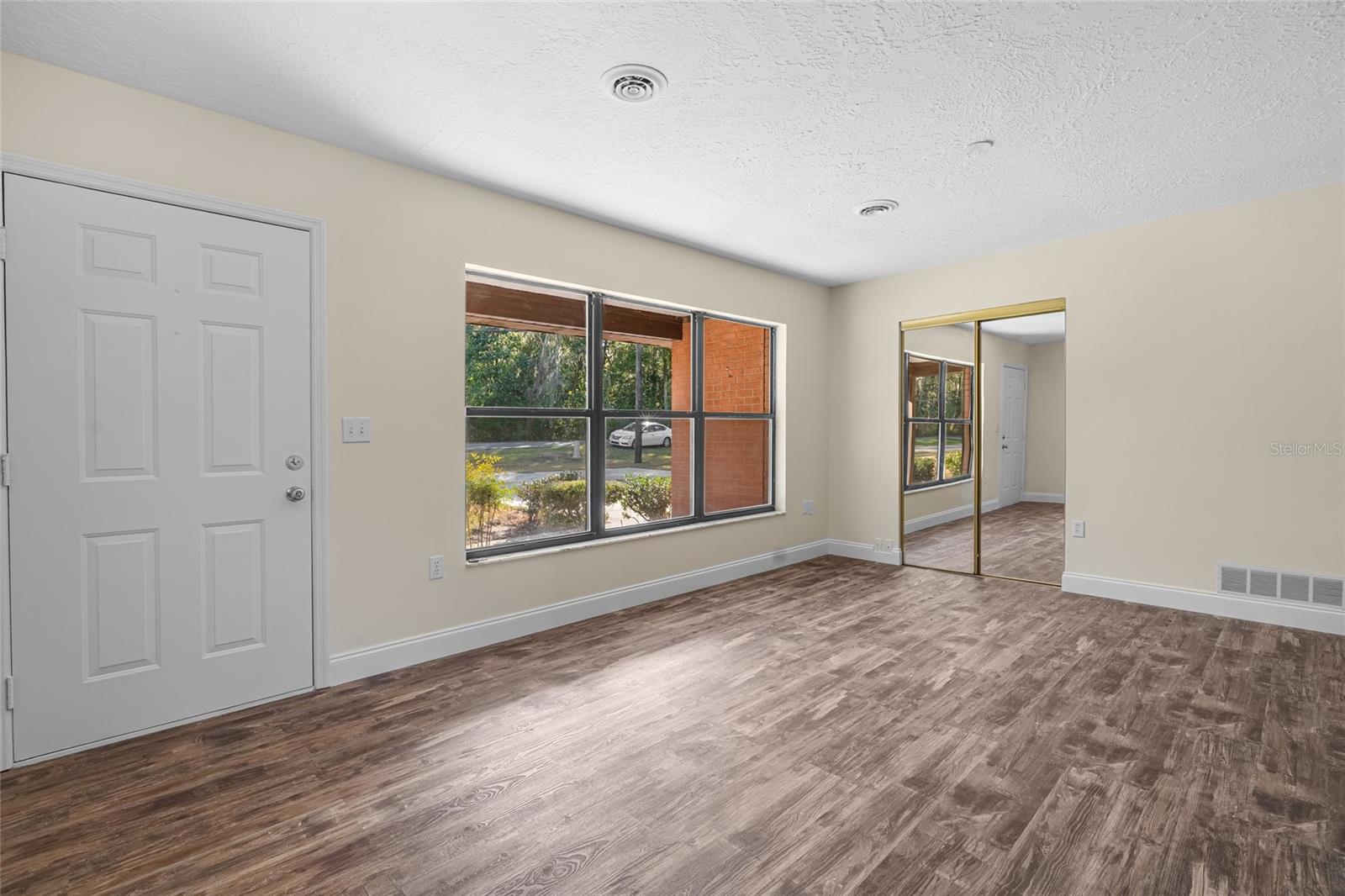 RAVENHILL - Residential