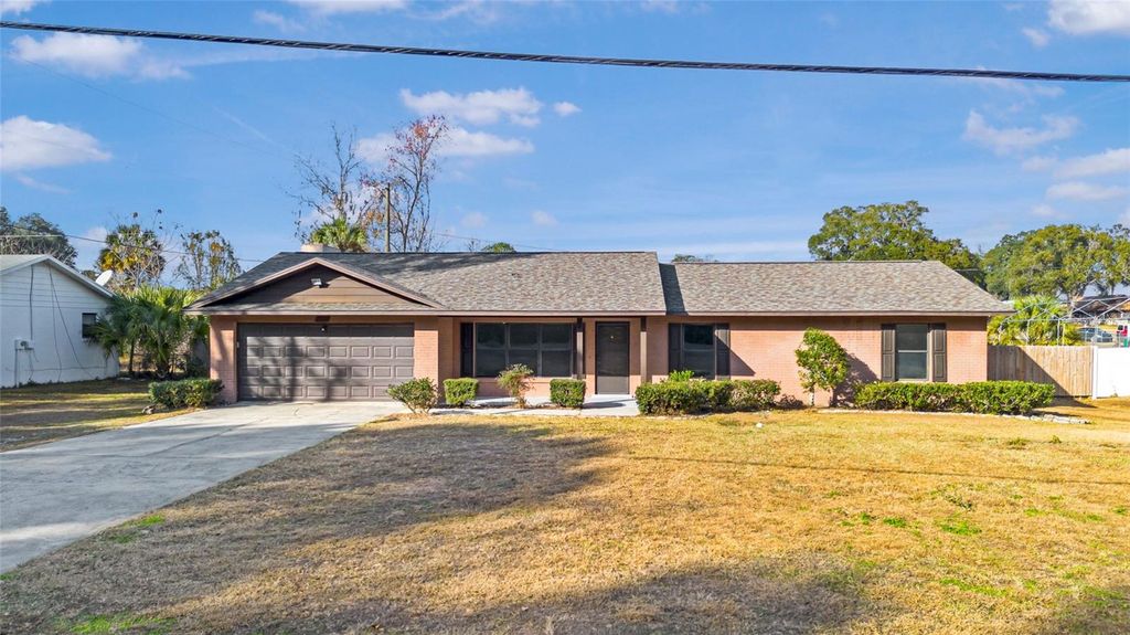 Photo of 2779 SE 38th Street, Ocala, FL 34480 (MLS # OM717295)