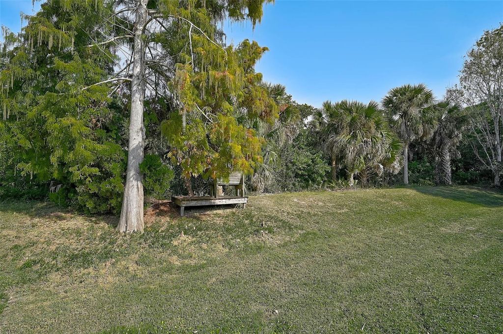 Photo of 911 Tranquility Dr, Osprey, FL 34229 (MLS # A4678839)