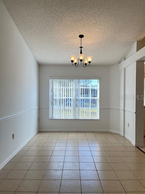 AUTUMN WOODS UNIT 01 - Residential Lease