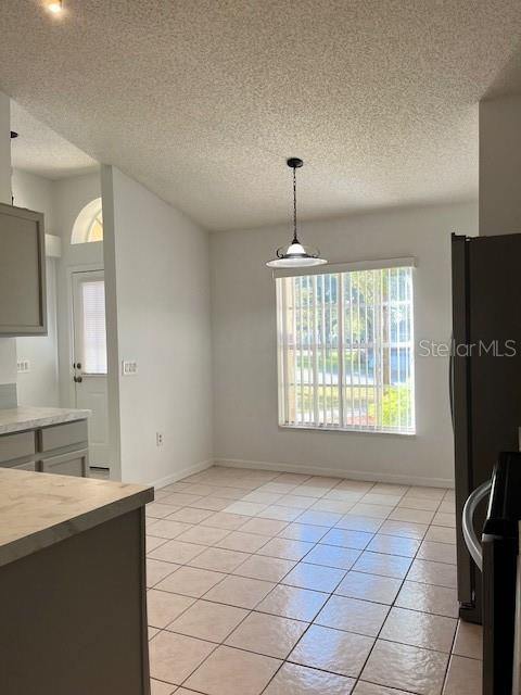 AUTUMN WOODS UNIT 01 - Residential Lease